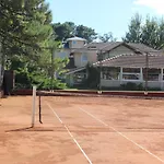 Apart Lawn Tennis Pinamar