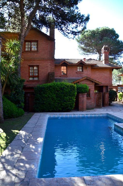 Dorado Aparthotel Pinamar