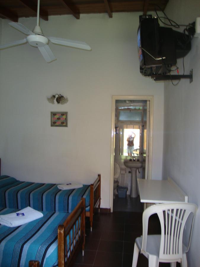 Acacia Hotel *