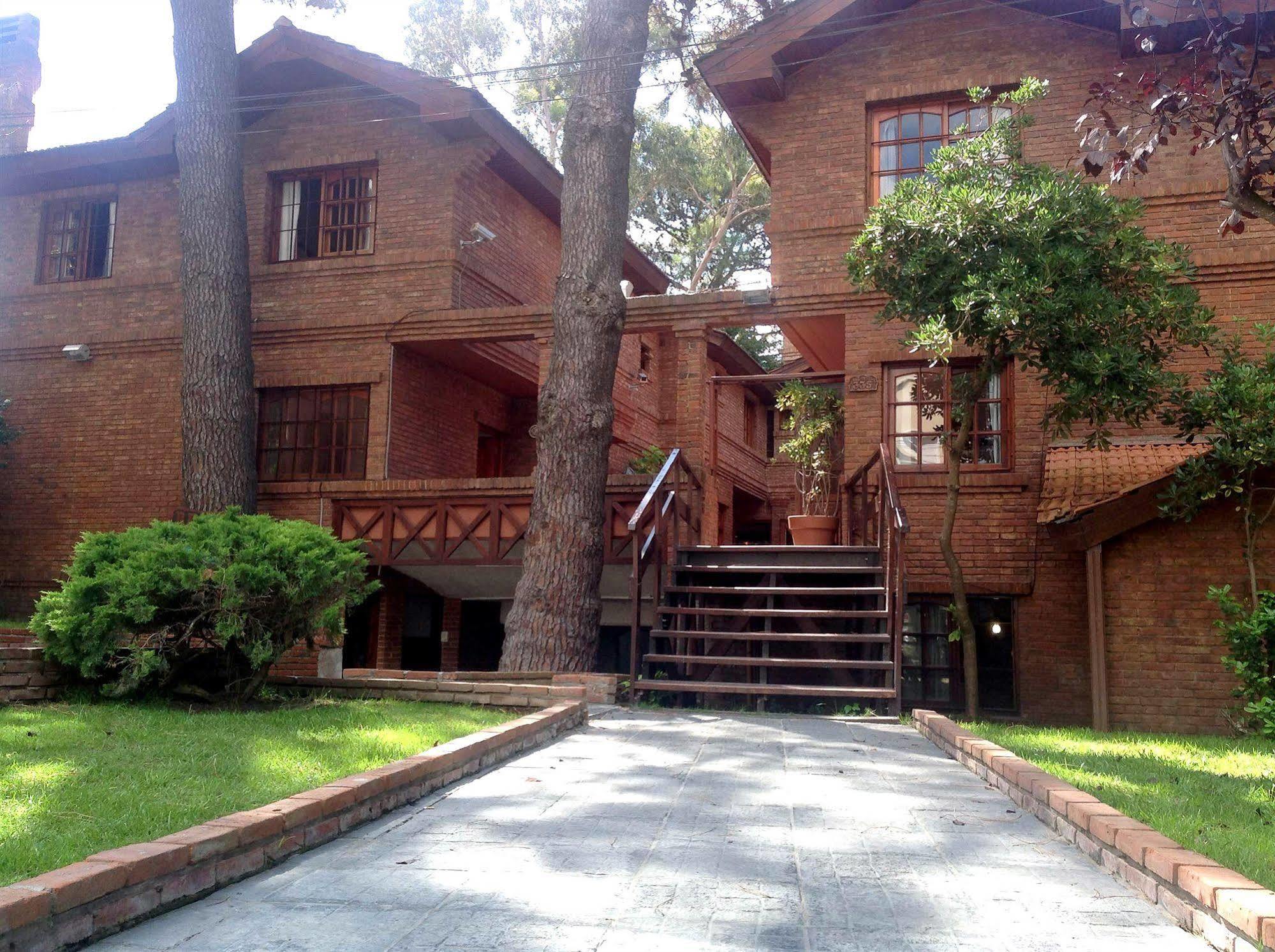 Aparthotel Dorado