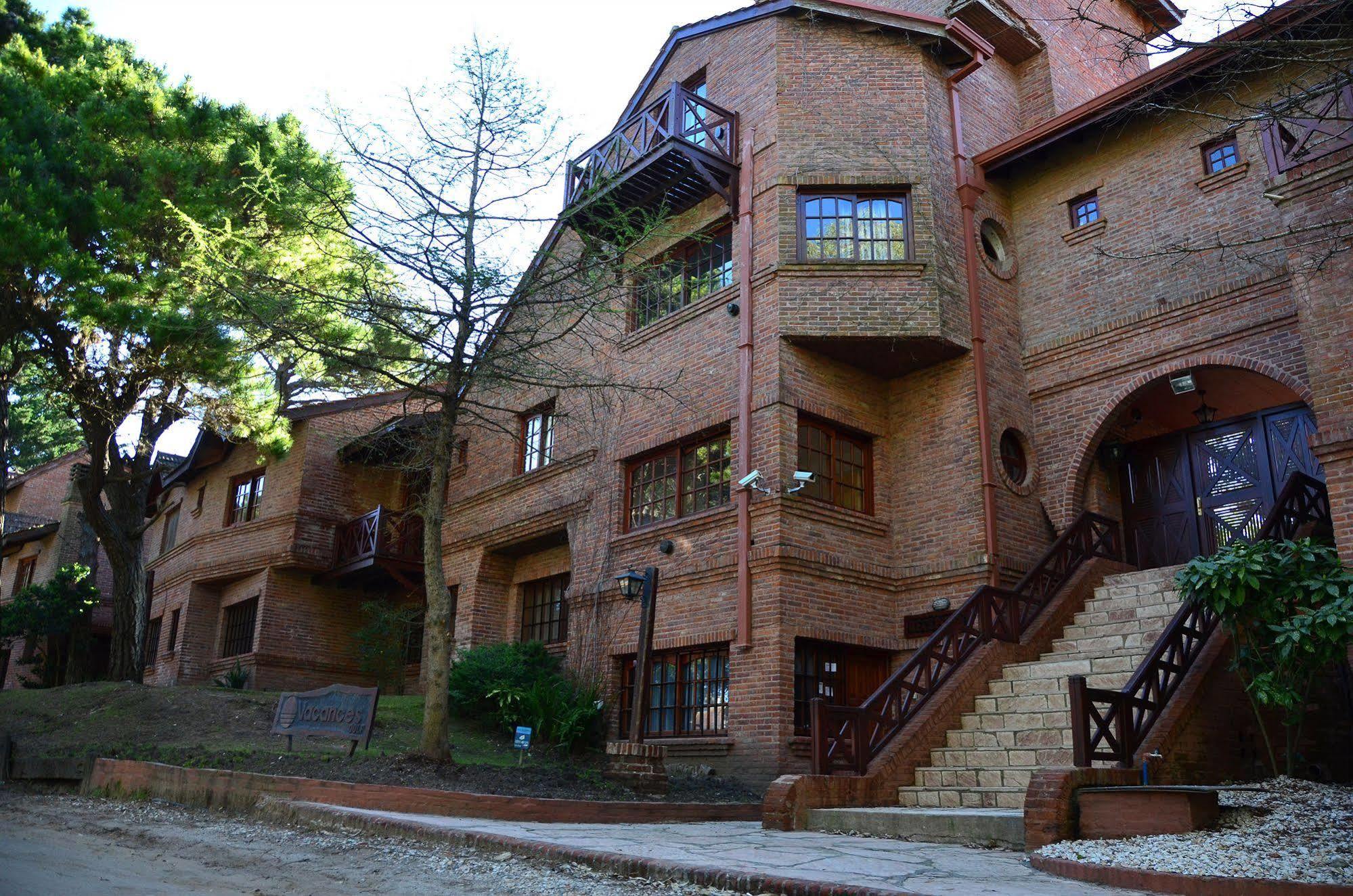 Aparthotel Dorado