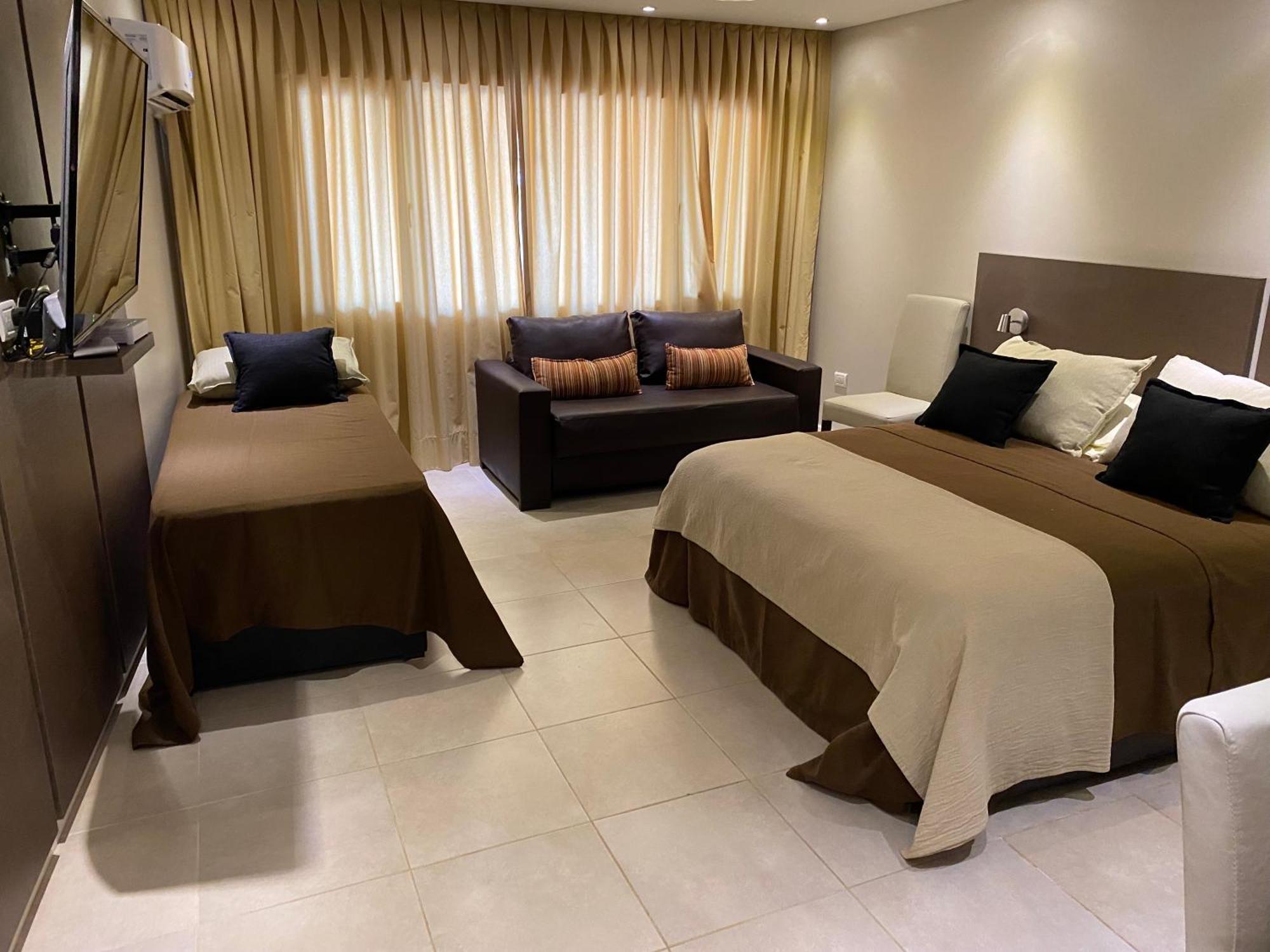 Del Sol 121 Hotel