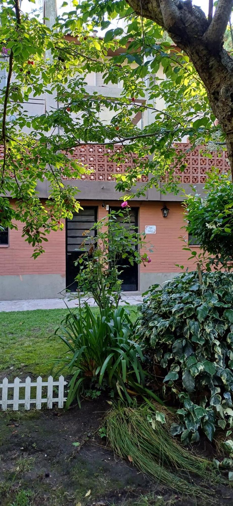 Del Cangrejo 1089 Apartamento *