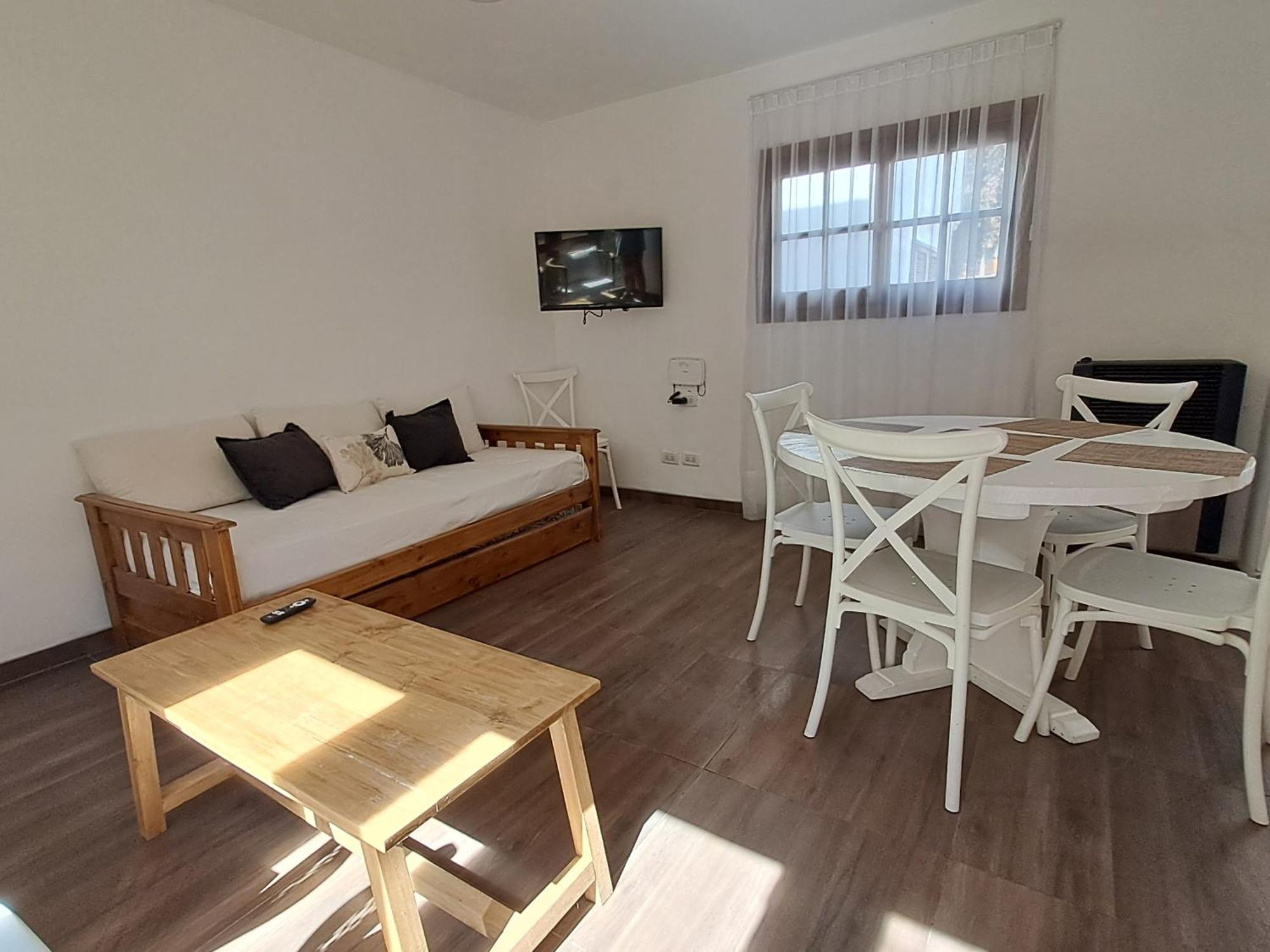 Apartamento Duplex Besugo, Con Patio Y Parrilla Pinamar