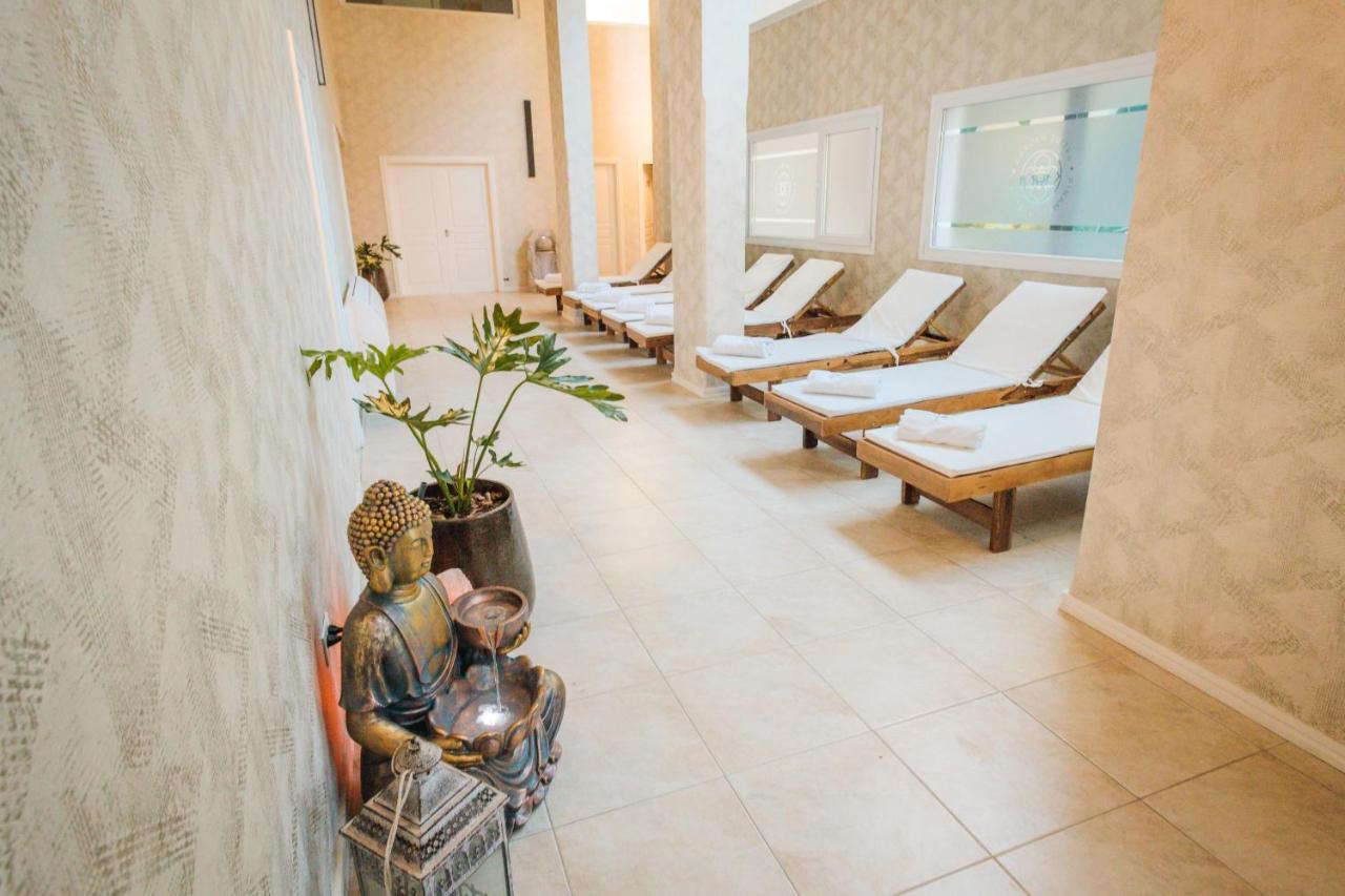 Garden Aparthotel