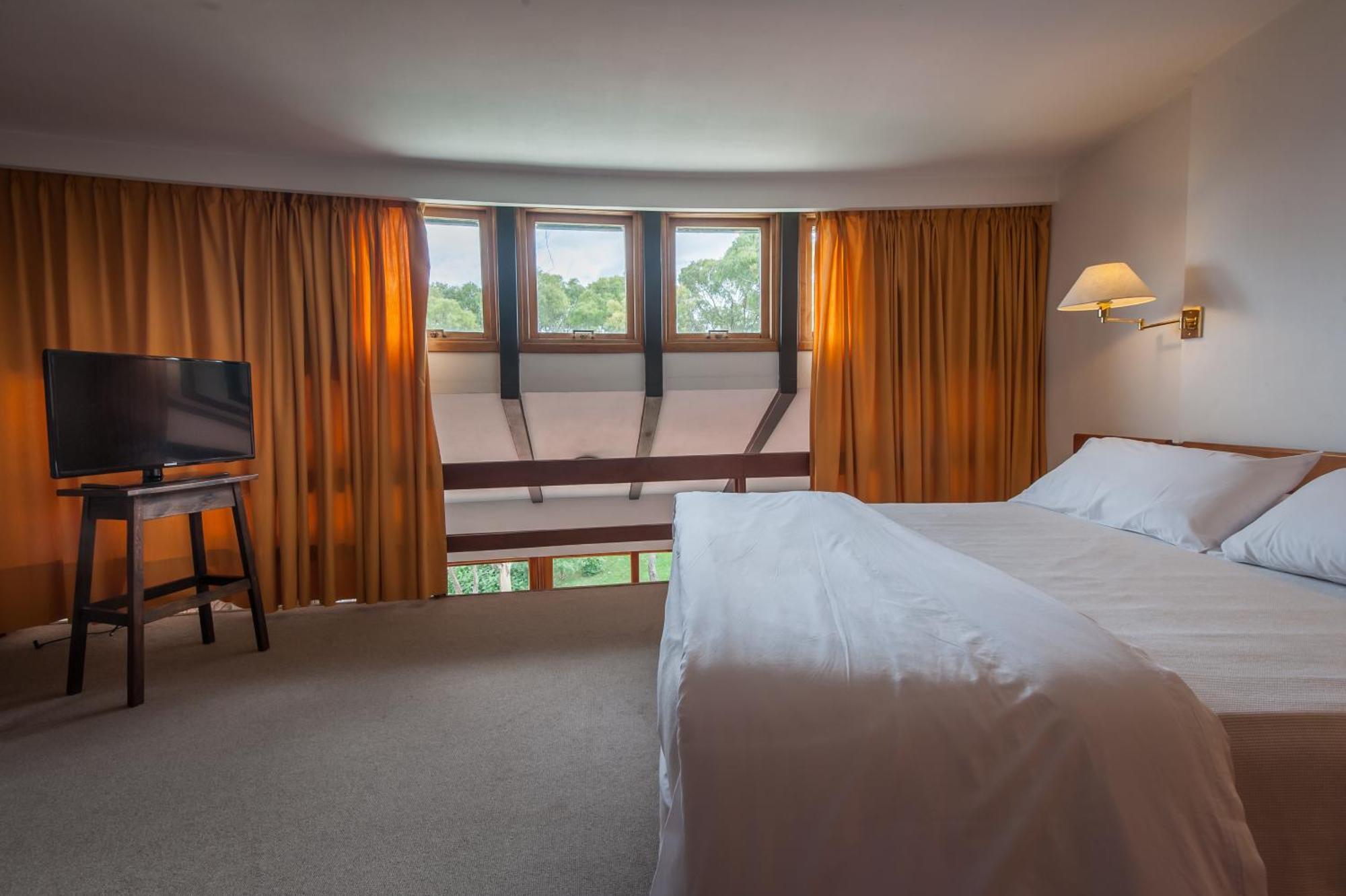 Hotel Del Bosque 4*