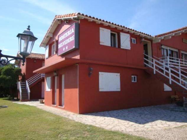 Belvedere Inn 2*